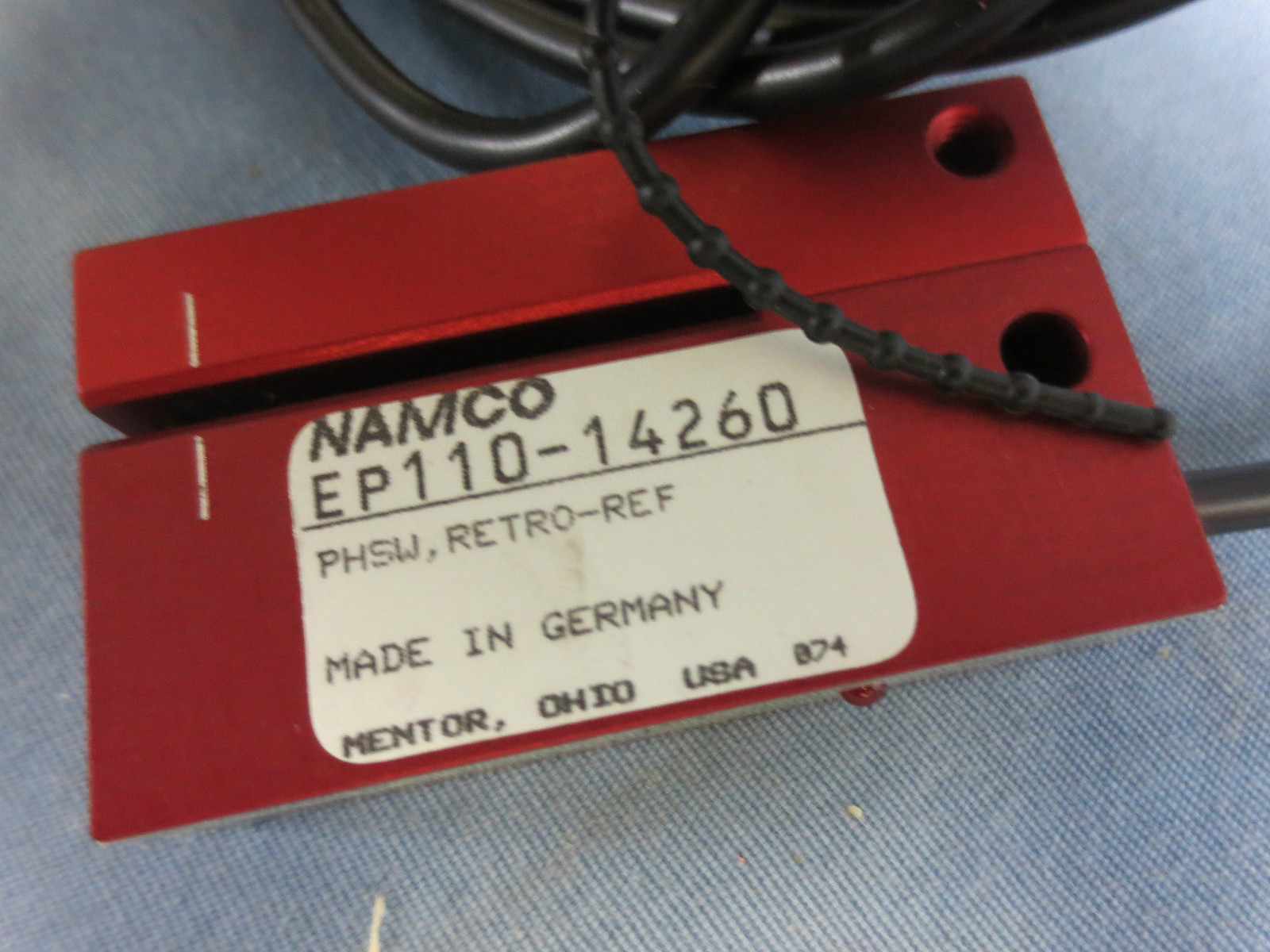 LEUZE GS 05/24 G PHOTOELECTRIC SLOT SENSOR – RETRO-REFLECTIVE NAMCO EP110-14260
