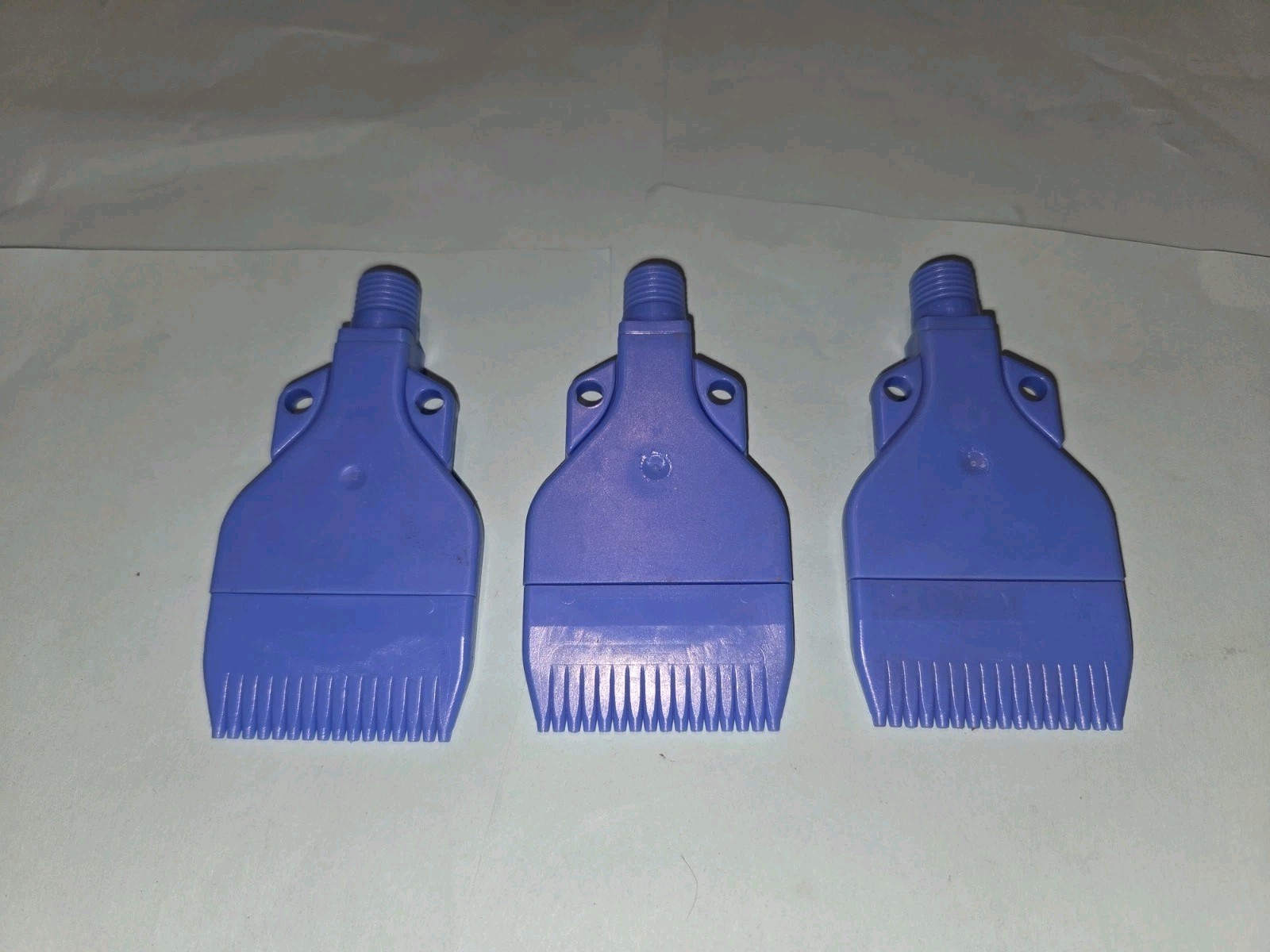 NEW LOT OF 3 GENUINE LECHLER 600.130.BC FLAT JET AIR PRESSURE NOZZLES 1/4″ NPT