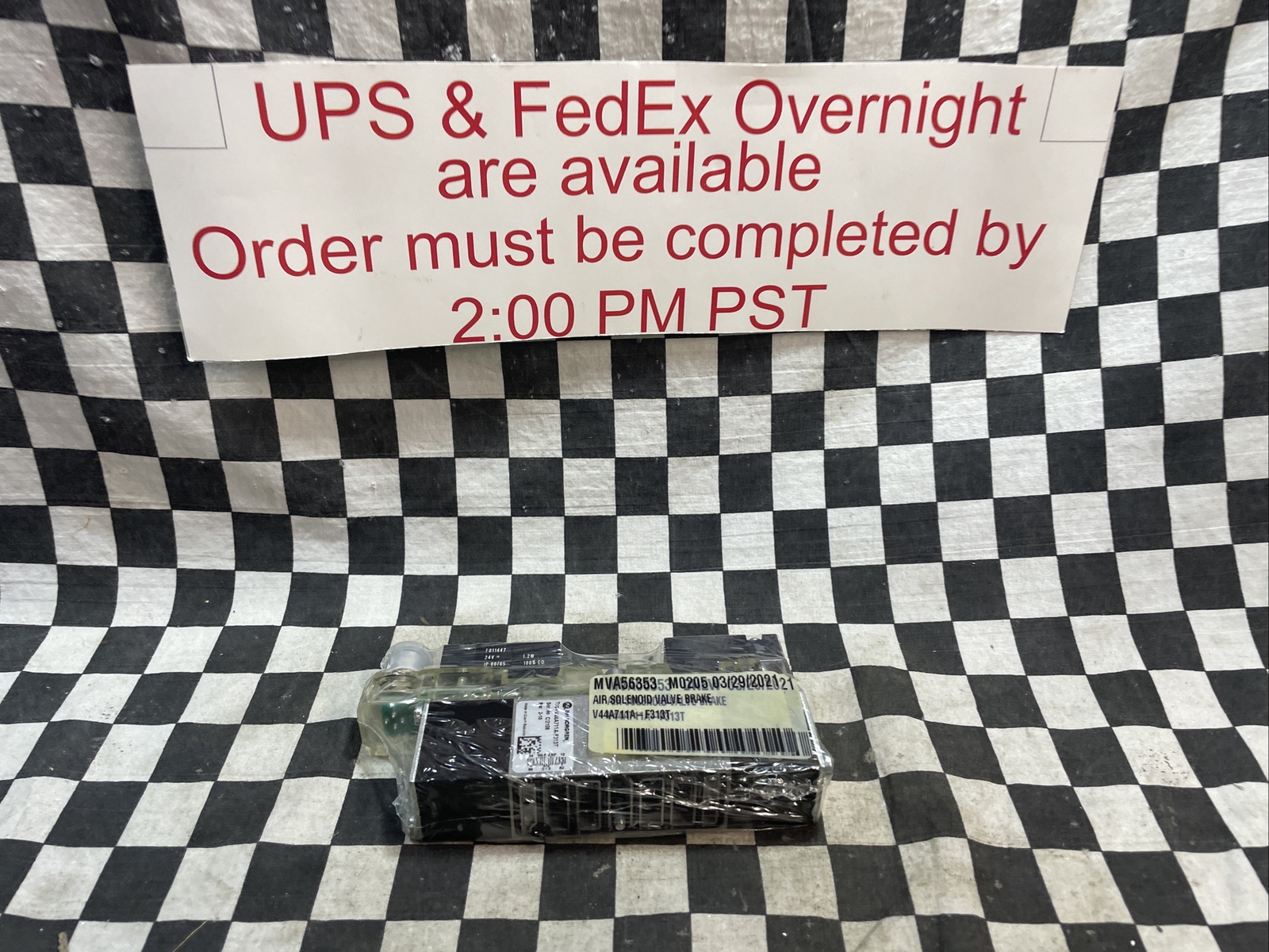 NORGREN V44A711A-F313T, V44A711AF313T, SOLENOID VALVE, SHIPSAMEDAY#111V2
