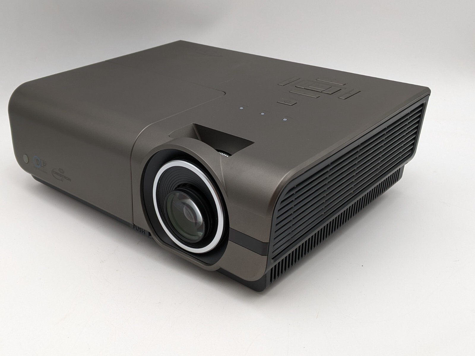 Optima Crestron DAEHUZZ EH500 Projector Office Conference Room 3D HDMI VGA Used