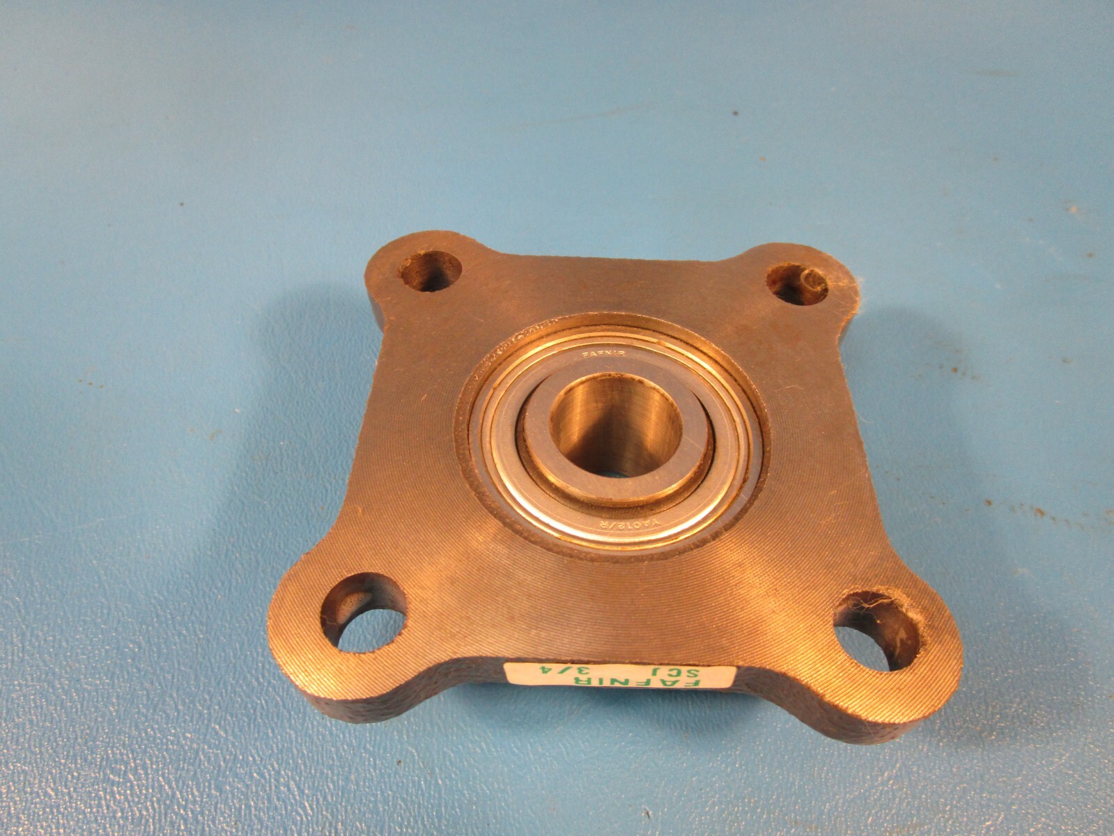 Fafnir SCJ 3/4, 4 BOLT FLANGE BEARING UNIT, 3/4″ BORE, 3-1/2″ BOLT, SET SCREW (T