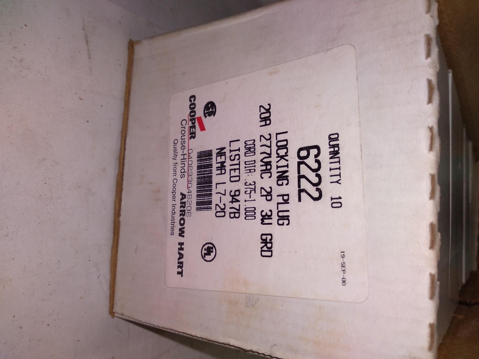 COOPER ARROW-HART 6222 LOCKING PLUG 20A 277VAC 2P 3W GRD ’10 IN BOX’