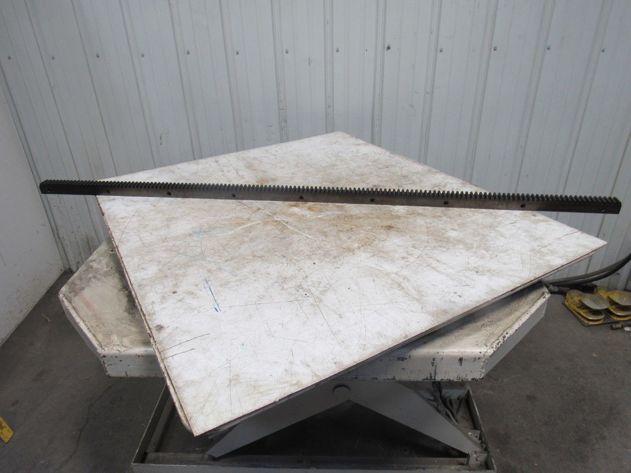 Flat Pinion Gear Rack 136T 0.151 MOD 1.5″ Face 70.0185″ 1/2″ Pitch Approx.