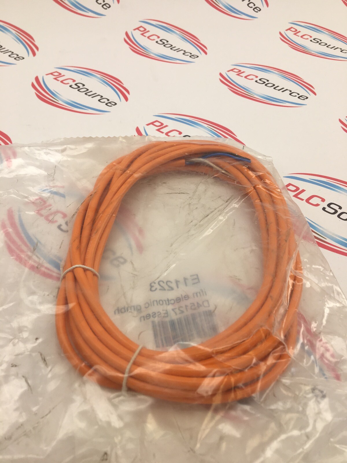 IFM E11223 CONNECTOR CABLE FACTORY SEALED