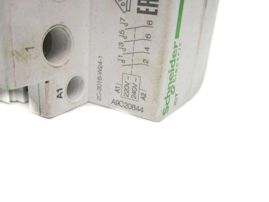 SCHNEIDER ELECTRIC A9C20844 220/240V UNMP