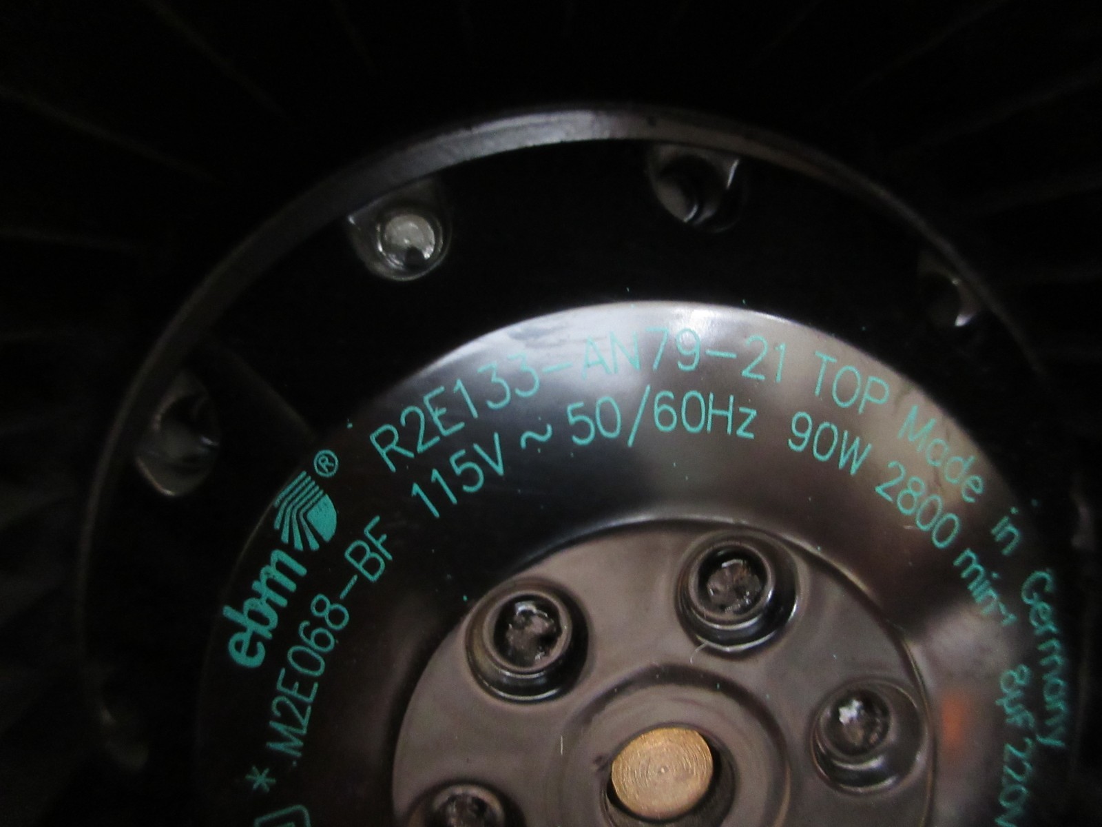 2001 KIRA VTC-30A CNC EBM PAPST FAN R2E133-AN79-21 .M2E068-BF