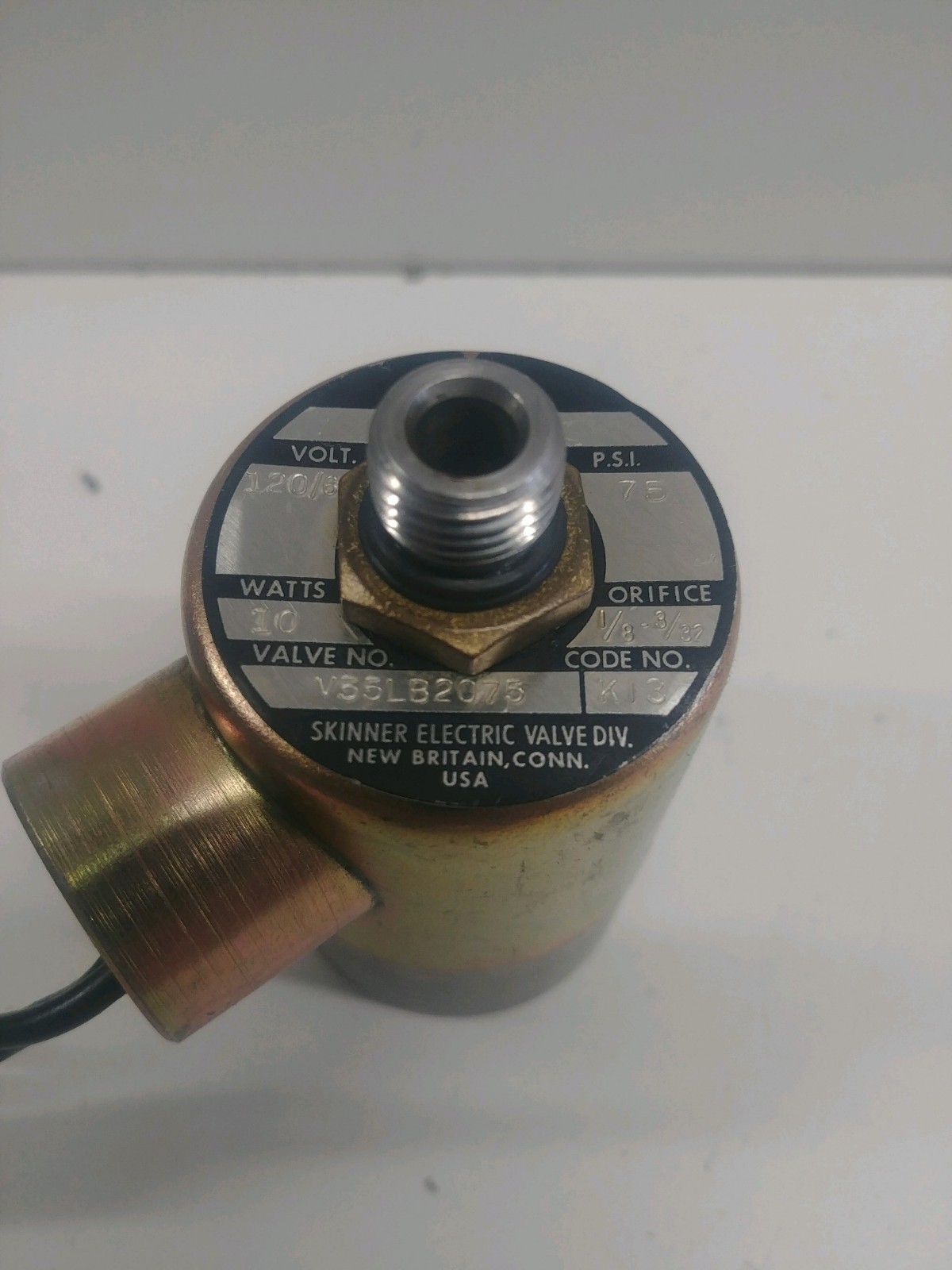 GUARANTEED GOOD! SKINNER 120V 10W 1/4″ NPT SOLENOID VALVE V55LB2075
