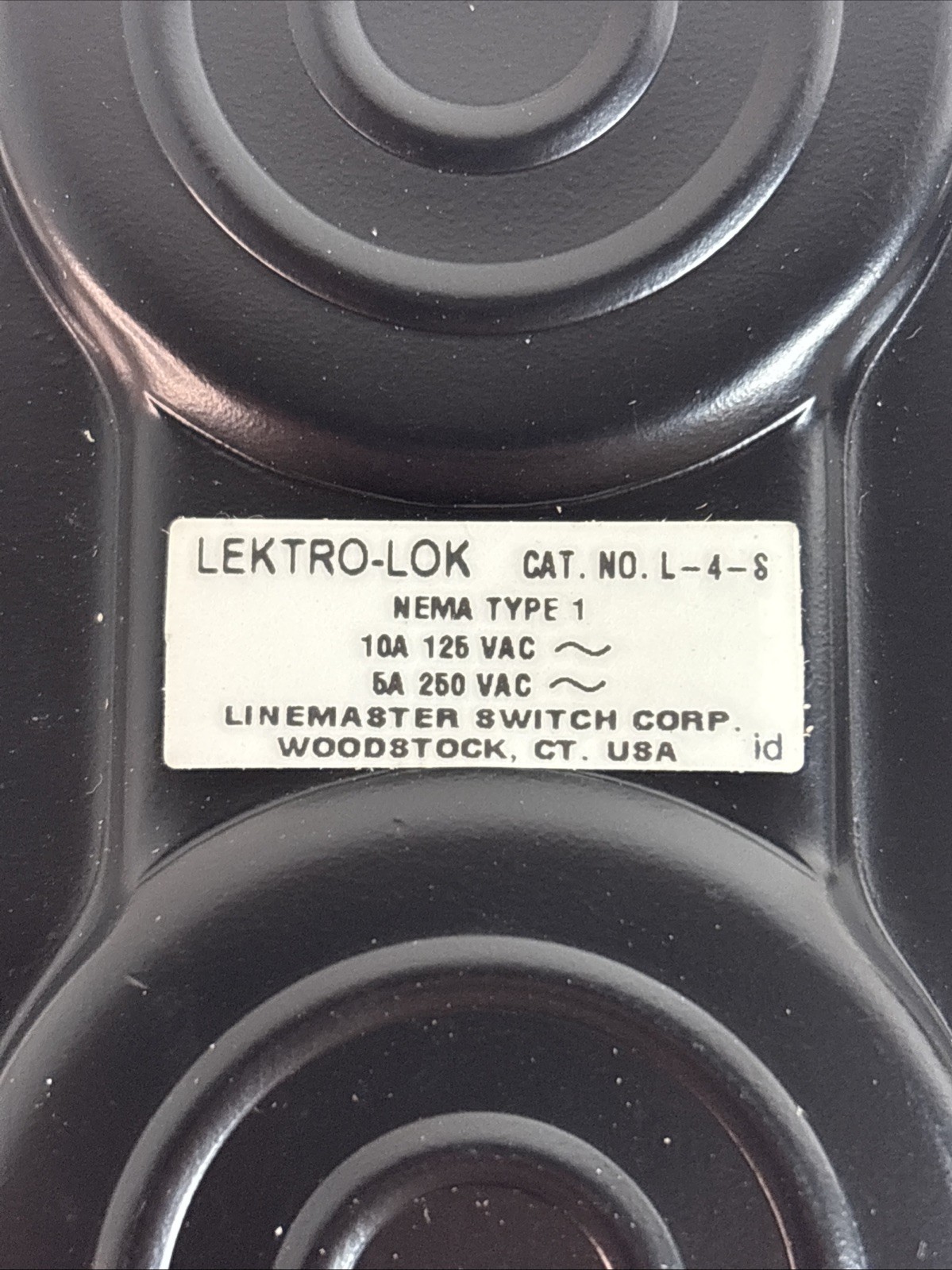 Linemaster LEKTRO-LOK L-4-S Foot Operated Switch