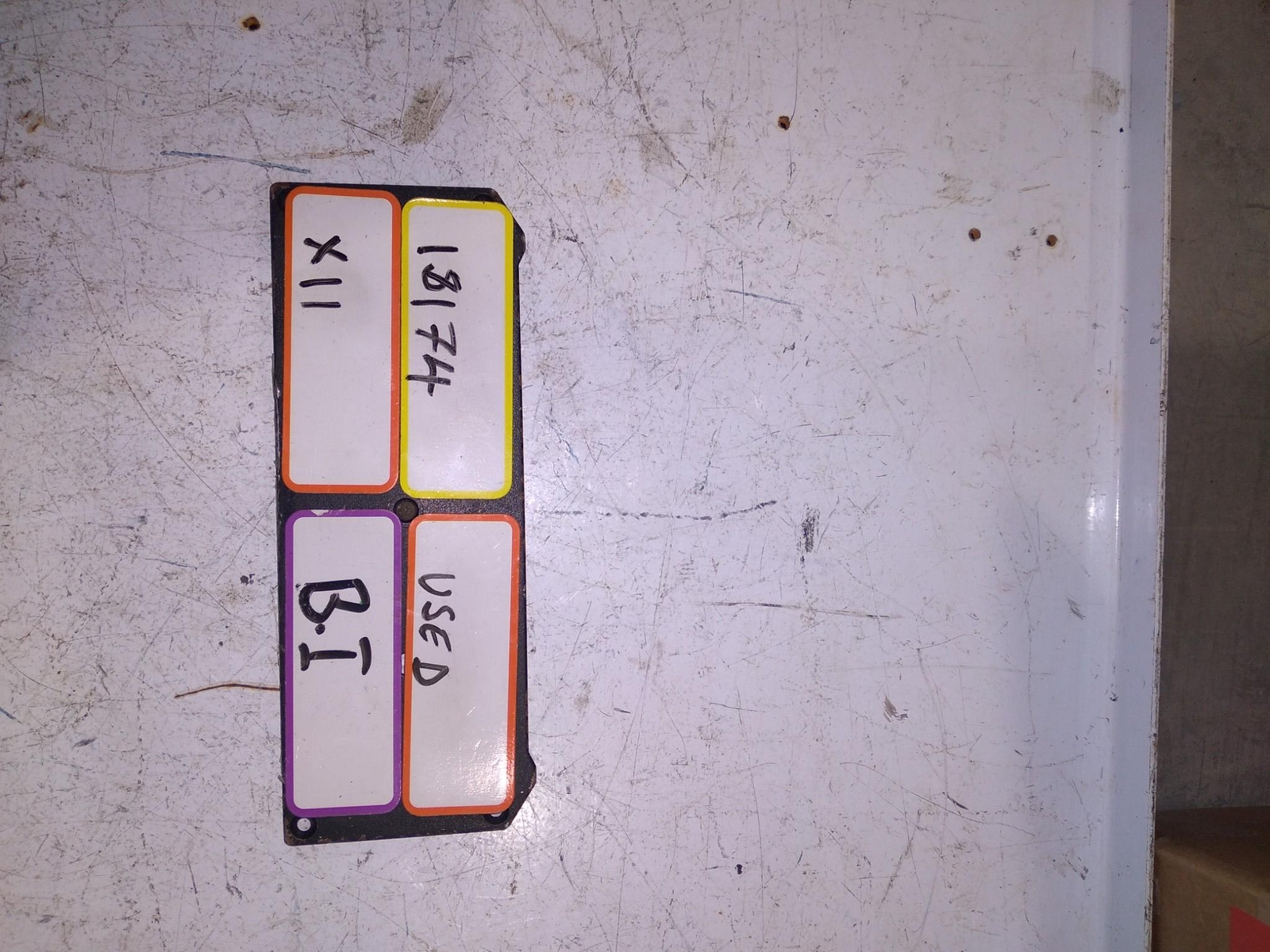 ALLEN-BRADLEY 700-HN103 SERIES B 7A 300VAC