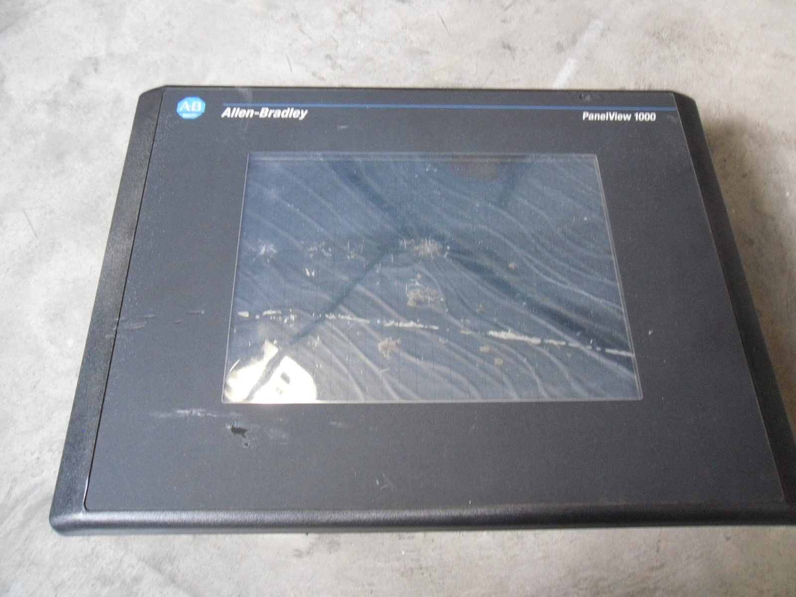 ALLEN BRADLEY 2711-T10C20 /D PANELVIEW 1000 OPERATOR INTERFACE 10.5″ FRN 4.20