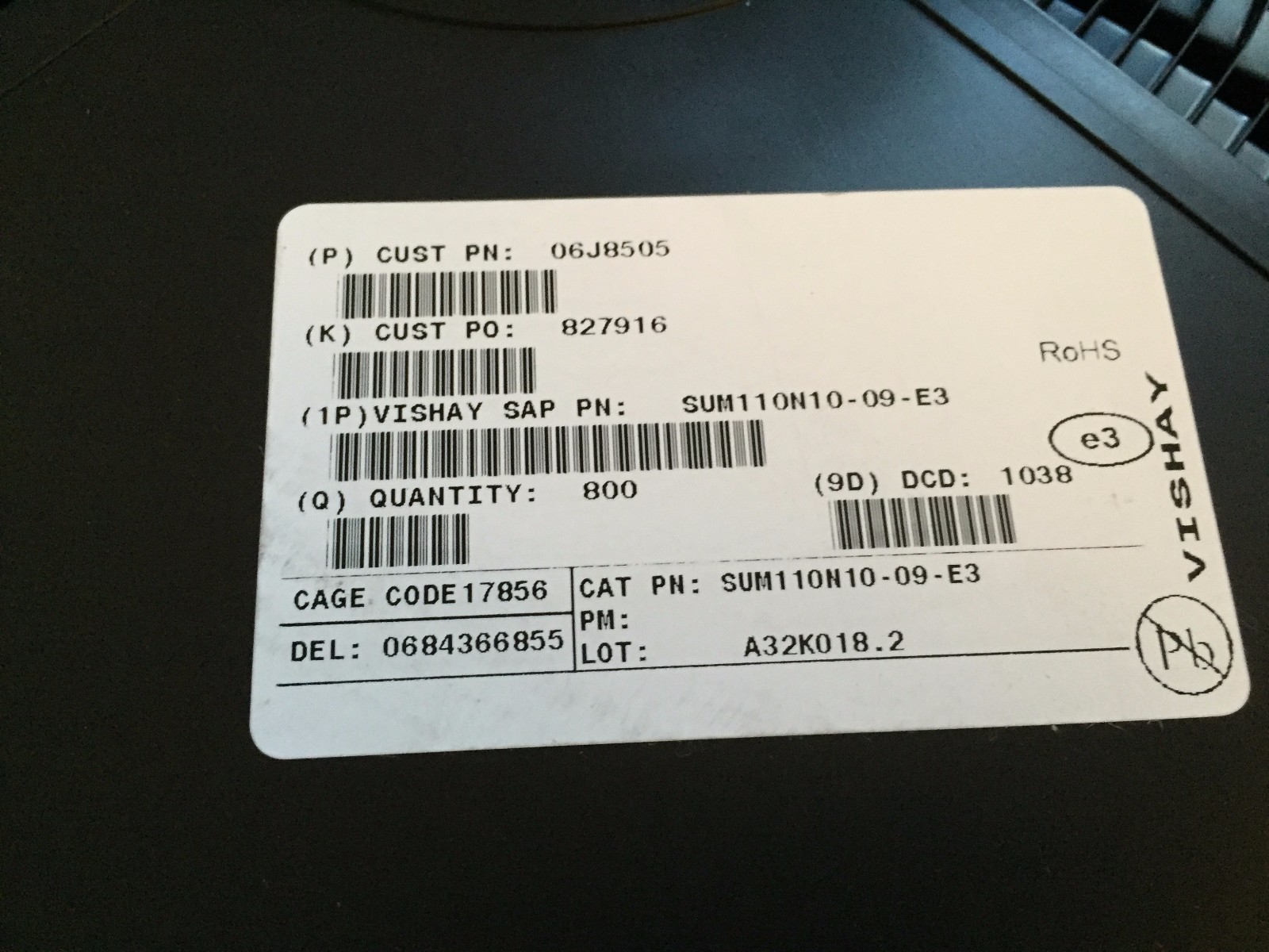 LOT 555 VISHAY SUM110N10-09-E3,TX24-04-EC1,N CHANNEL MOSFET,100V,110A TO-263,SL