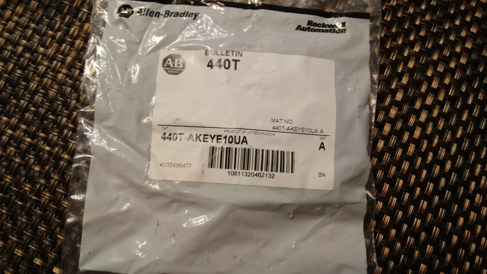 New Allen Bradley 440T-AKEYE100UA 440T-AKEYE100 “Ua” Interlock Key – KEY ONLY