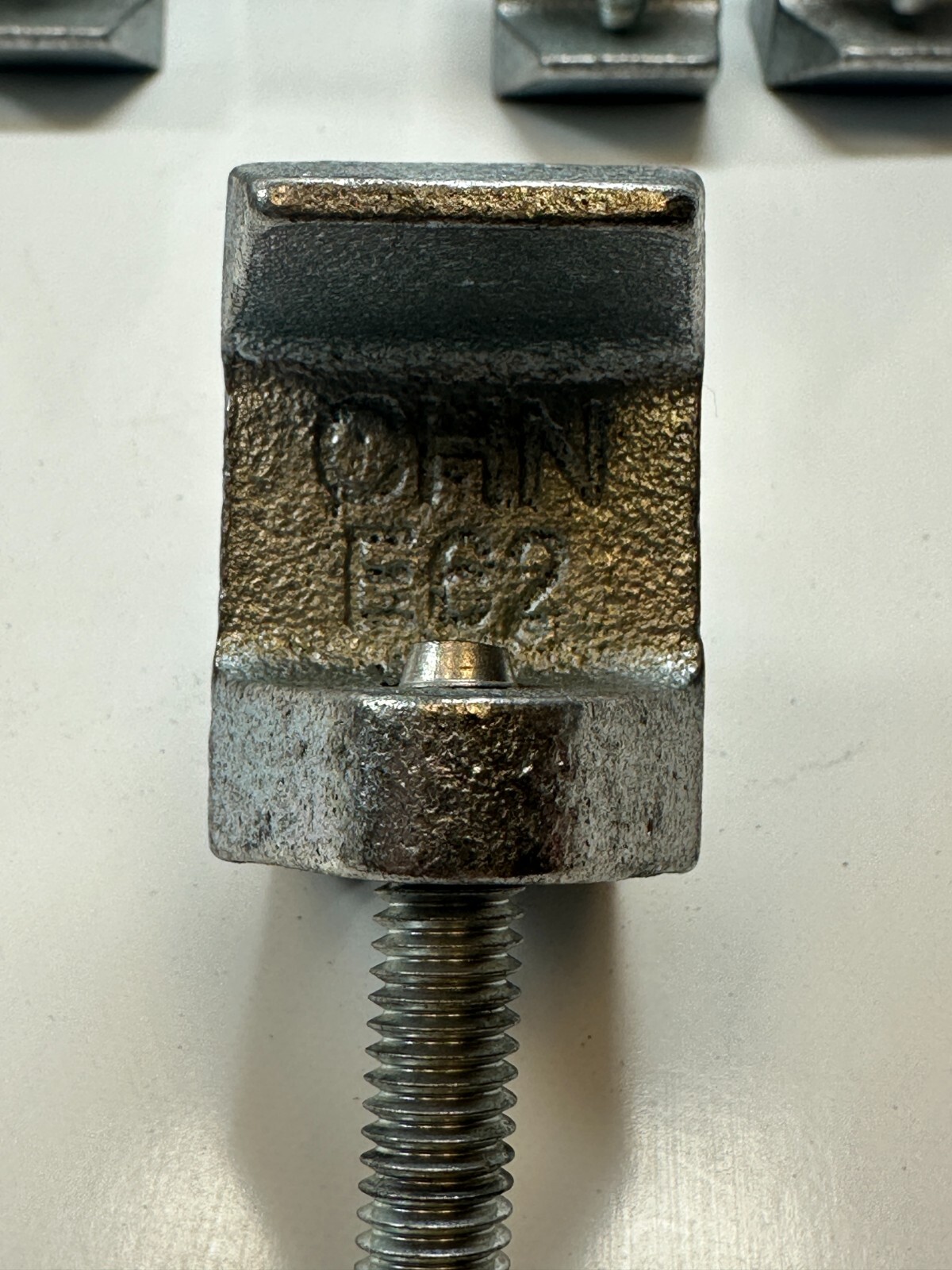 3/4″ CHN E62 3/4-10 Beam Clamps Electro Galvanized 7/8″ Opening (Lot of 12) NEW