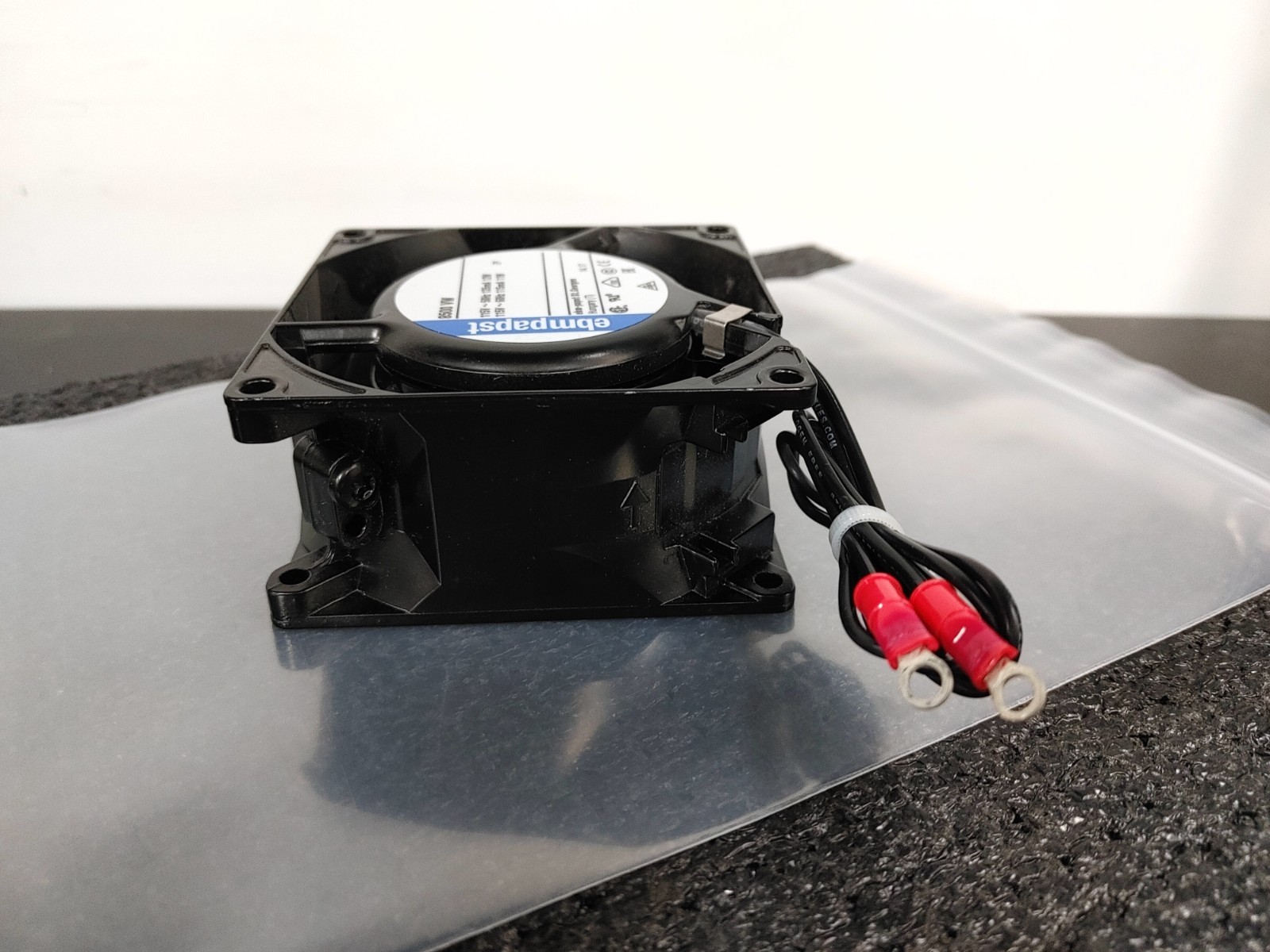 EBM PAPST 8500 VW 115V Square Sleeve Bearing AC Axial Fan