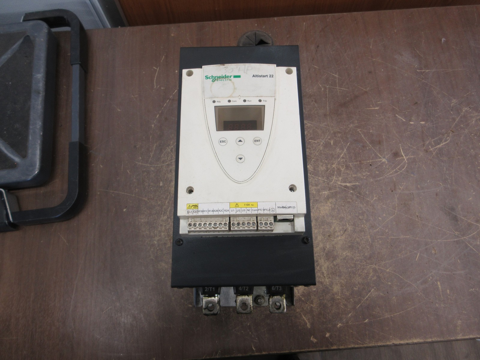 Schneider Electric Altistart 22 Soft Start ATS22C14S6U 125HP 208-600V 3Ph Used