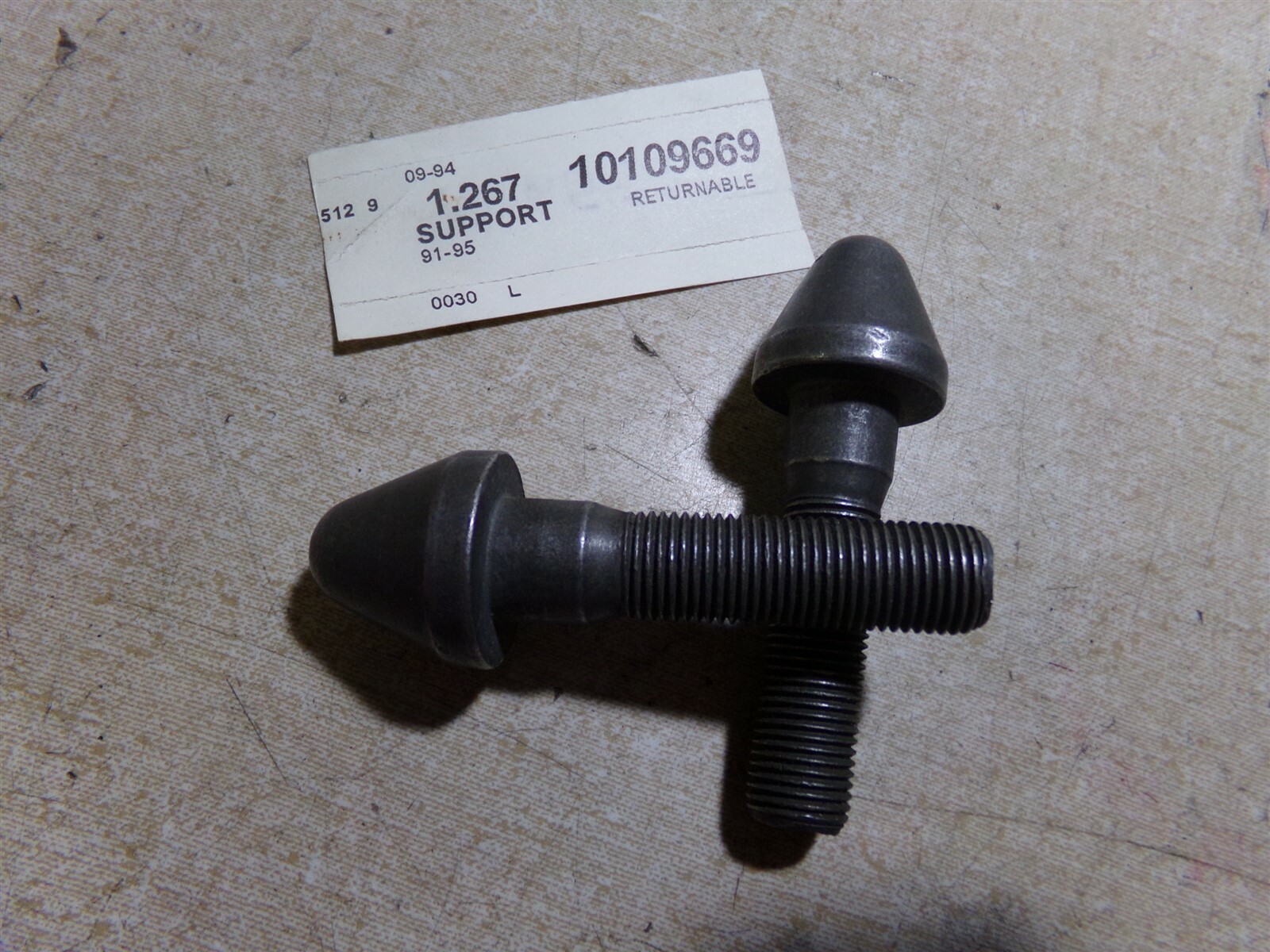 NEW Set of 2 Supports, Part Number: 10109669 *FREE SHIPPING*