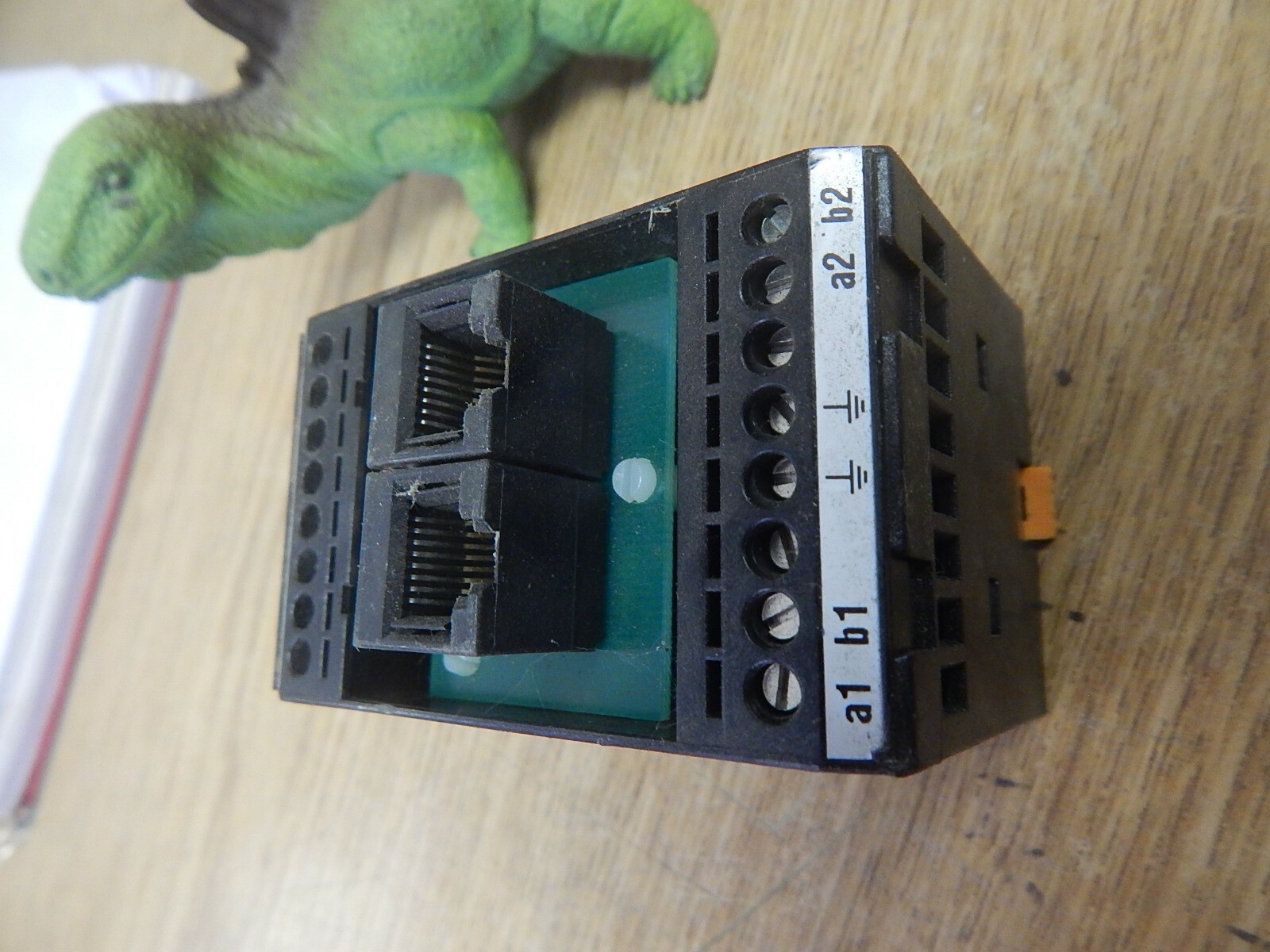 Phoenix Contact Surge Protector 2838937 MT-2FM-RJ/12 3000462416 *FREE SHIPPING*