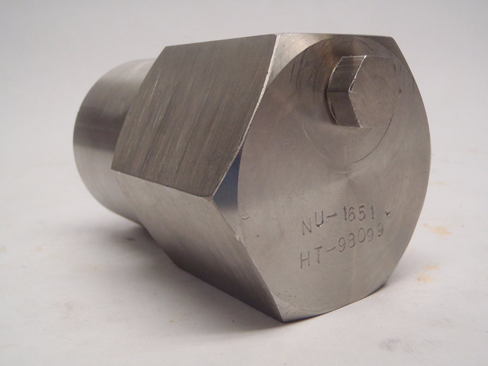 1-3/8″ Inch DIA NUT 8UN ASTM A479 NU-1651 HT-98099