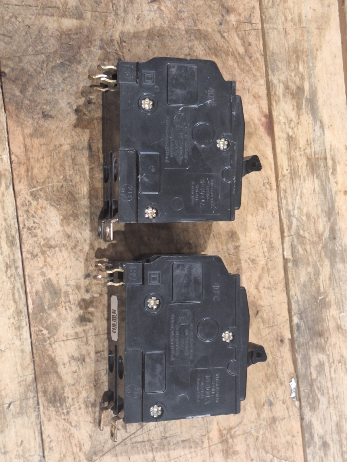SQUARE D QOB250 CIRCUIT BREAKER 50A 2P 240V USED CONTINUITY TESTED – LOT OF 2