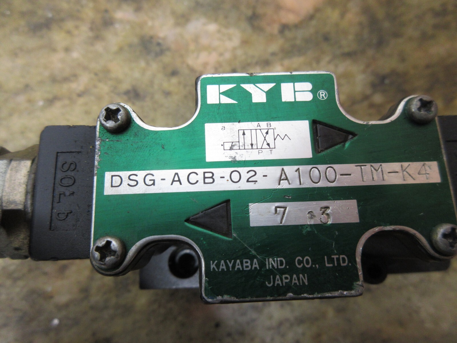 KYB SOLENOID VALVE DSG-ACB-02-A100-TM-K4 73