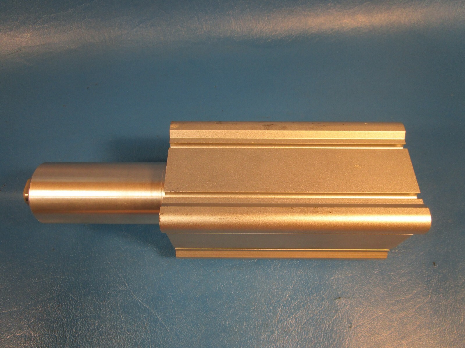 SMC MKB50-50LZ Cylinder, Rotary Clamp, Doubling Acting