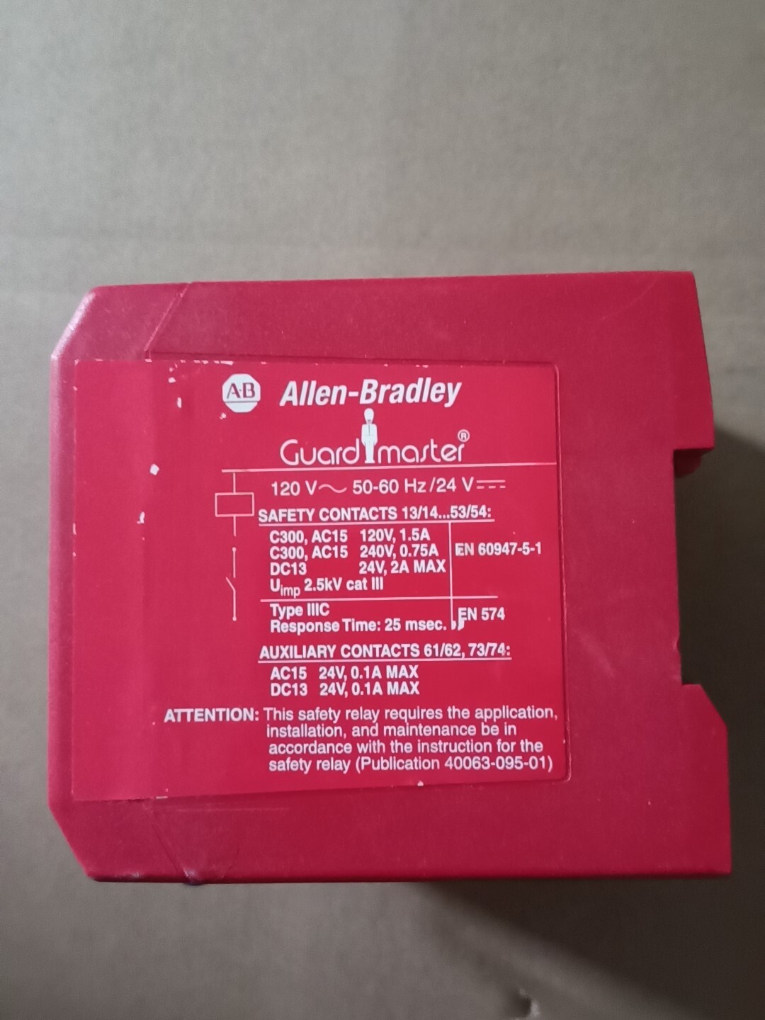 1PCS Allen－Bradley safety Relay 440R－ZBR520AZ1 A