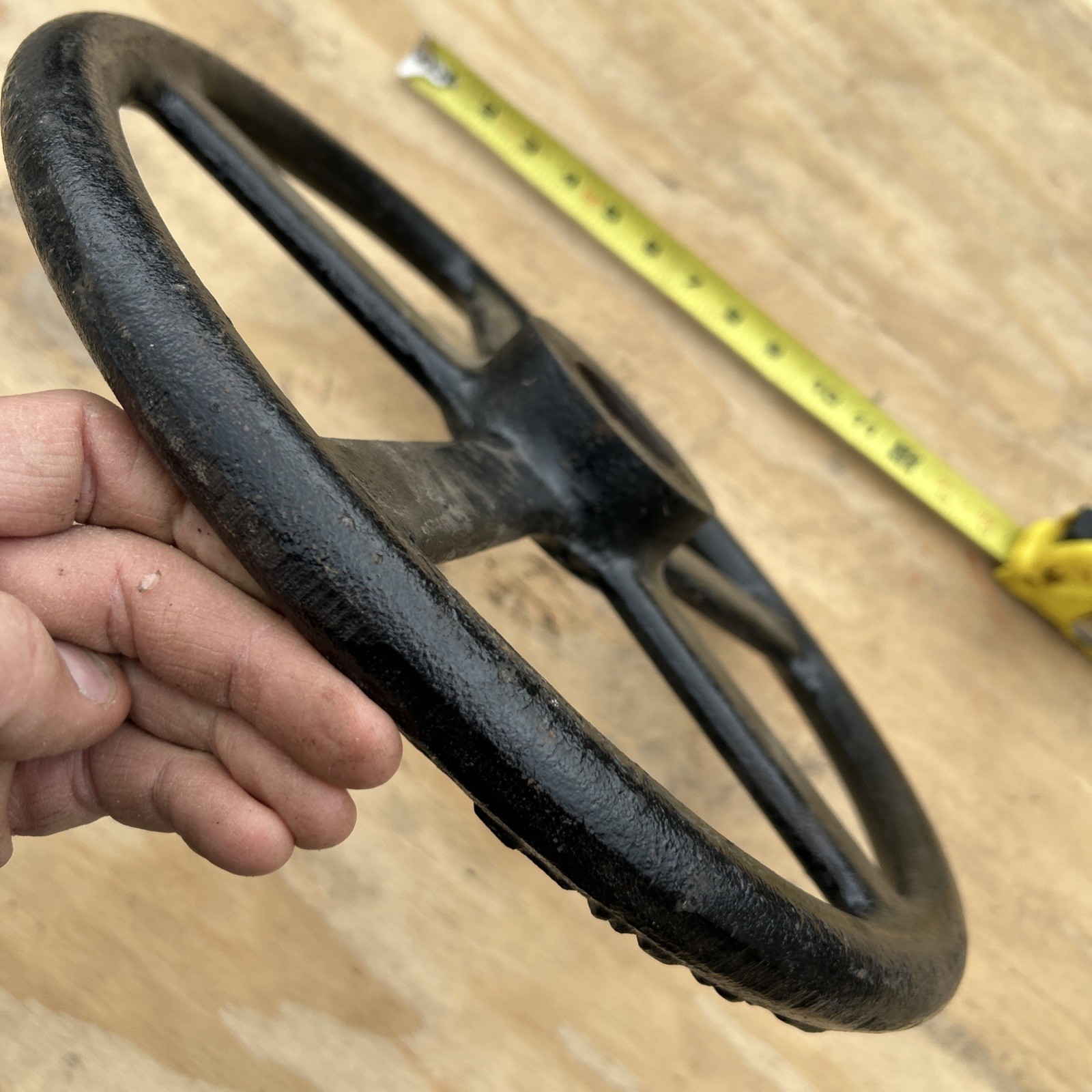 HAND WHEEL 14”diam, 1-3/4” Center w/keyway slot 1/4”, 8” Mueller A2370, G-3 OS&Y