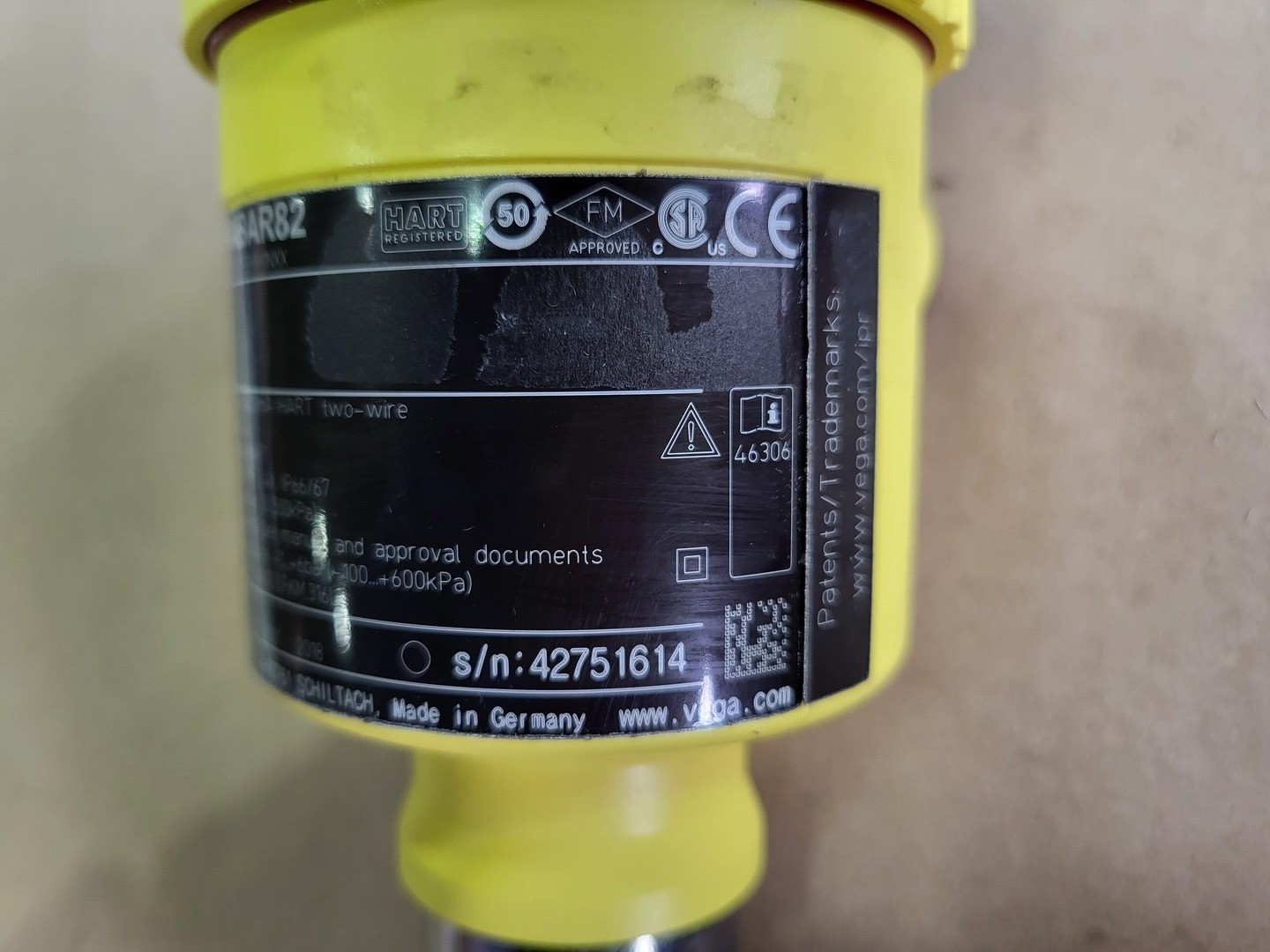 SURPLUS NEW VEGA VEGABAR82 Pressure Transmitter