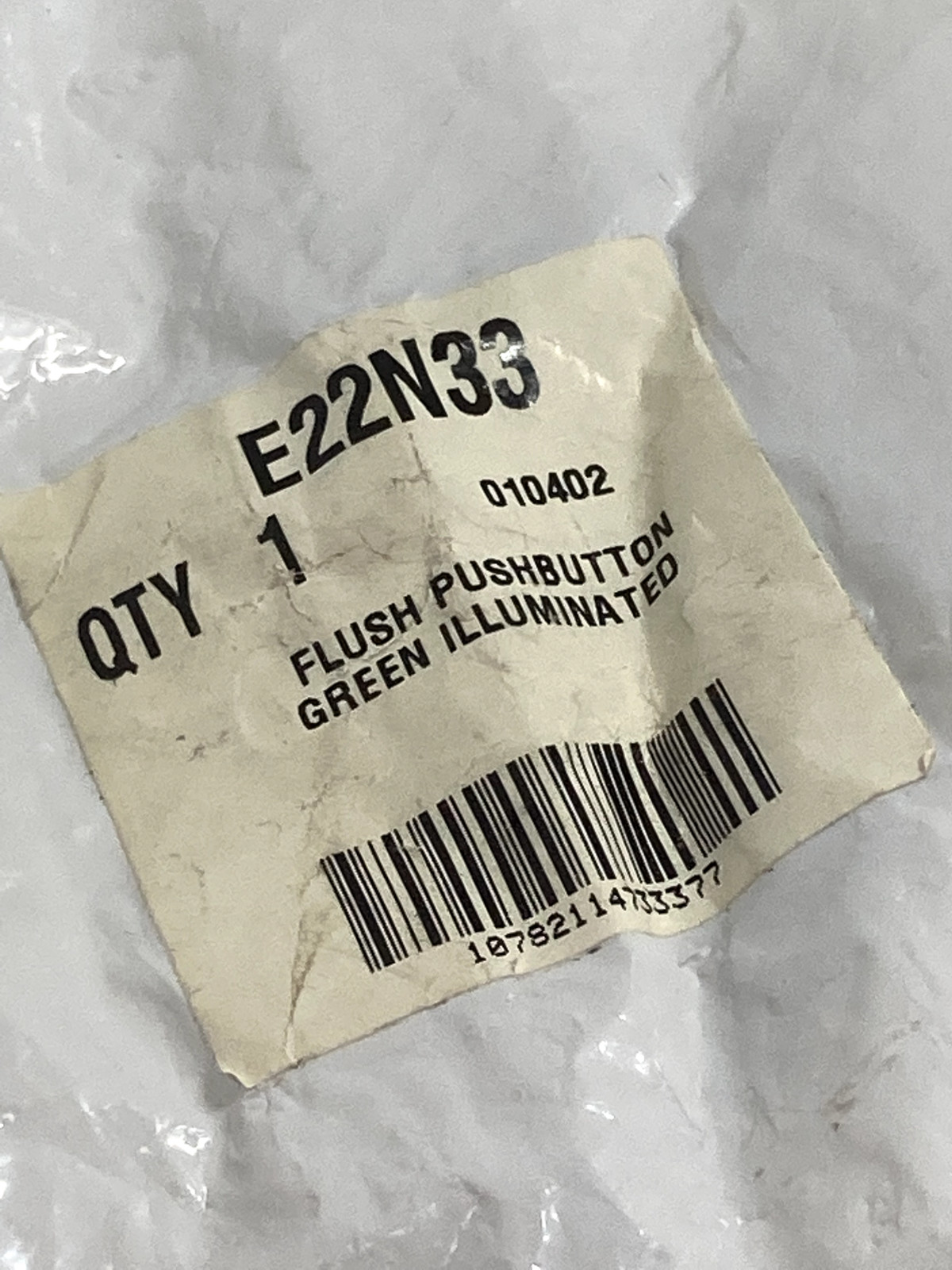 CUTLER HAMMER E22N33 PUSHBUTTON OPERATOR FLUSH GREEN ILLUMINATED NIB