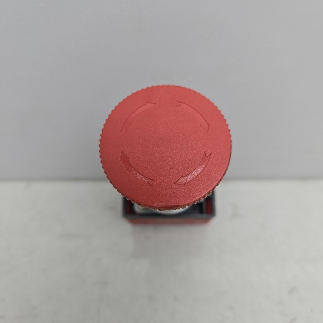Banner ESL-30/60 Emergency Stop Button 120656 Button Assembly Only No Enclosure