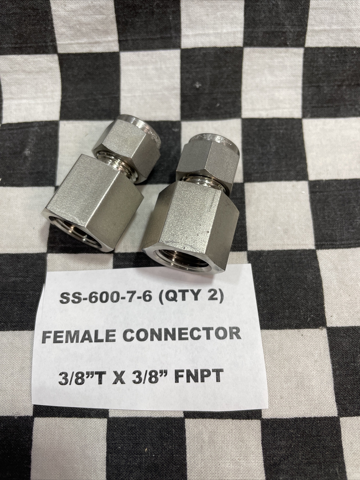 SWAGELOK CROSS 1/4″ & 3/8″, SS-600-4, SS-400-4, SS-400-R-8, SS-600-7-6, LOT OF 9
