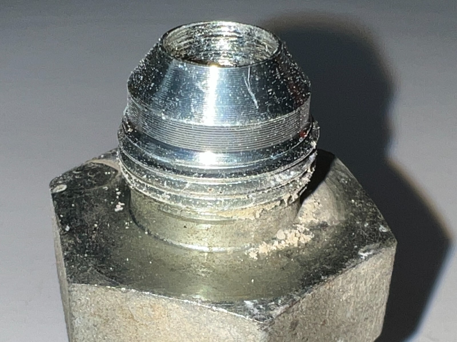 FUI STRAIGHT ADAPTER FITTING 1/2″ 37° JIC X 1-1/16″ MALE SAE LOT OF 4*