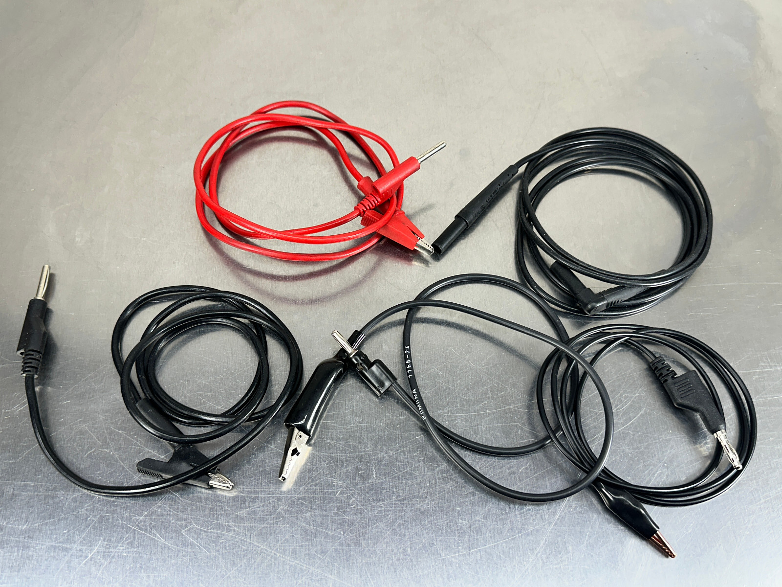 (5) Test Leads Fluke, Pamona, Unmarked Current Voltage Measuring
