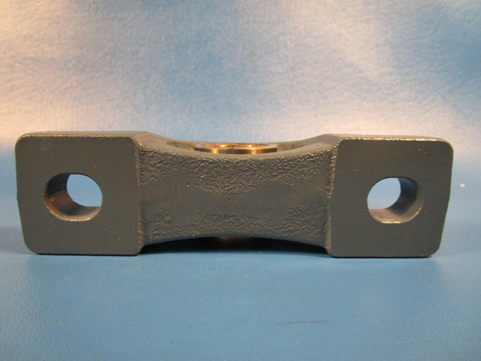 AMI ASAHI UCP206-20, 1-1/4 in Bore, Pillow Block Ball Bearing Unit