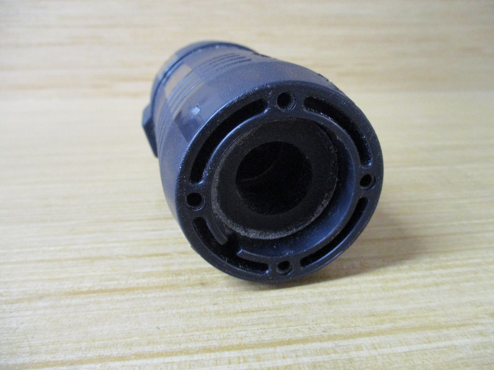 Hubbell HBL25414B Hubbellock Connector Body 25414B W/O Backpiece