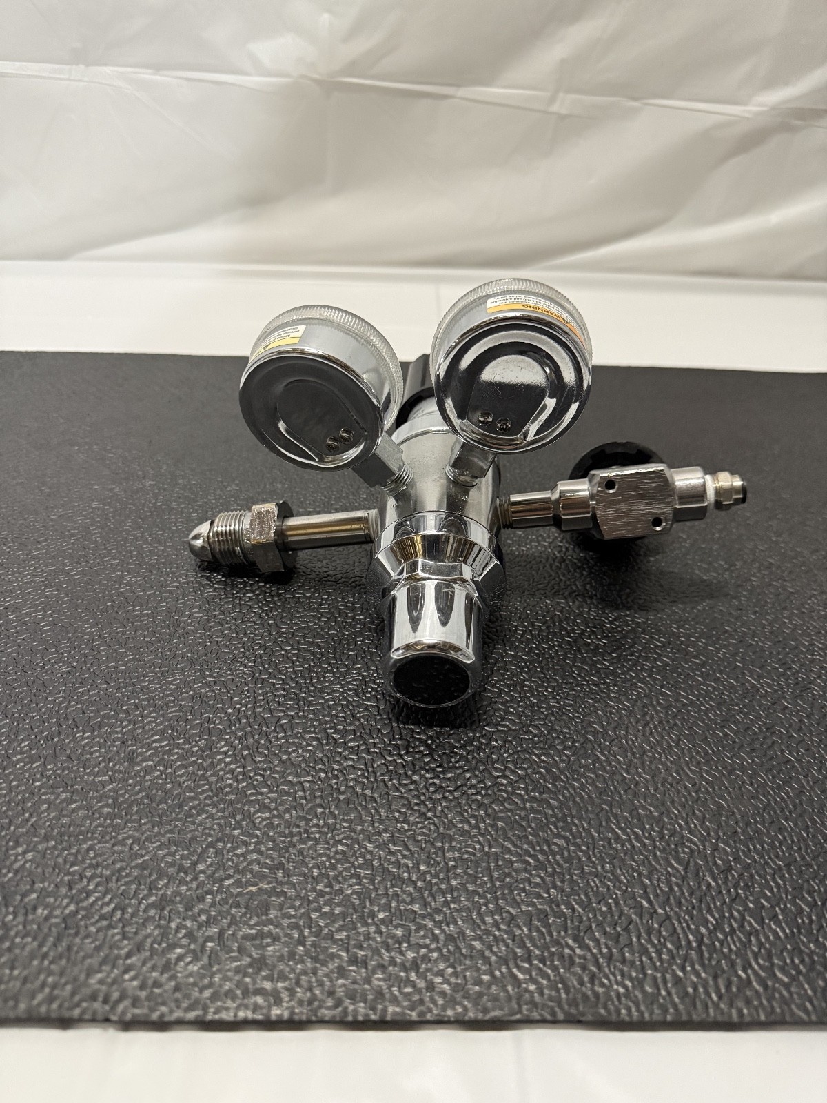 Concoa Purity Plus Dual Stage CGA-580 Regulator 312 Series 3123331-84-580