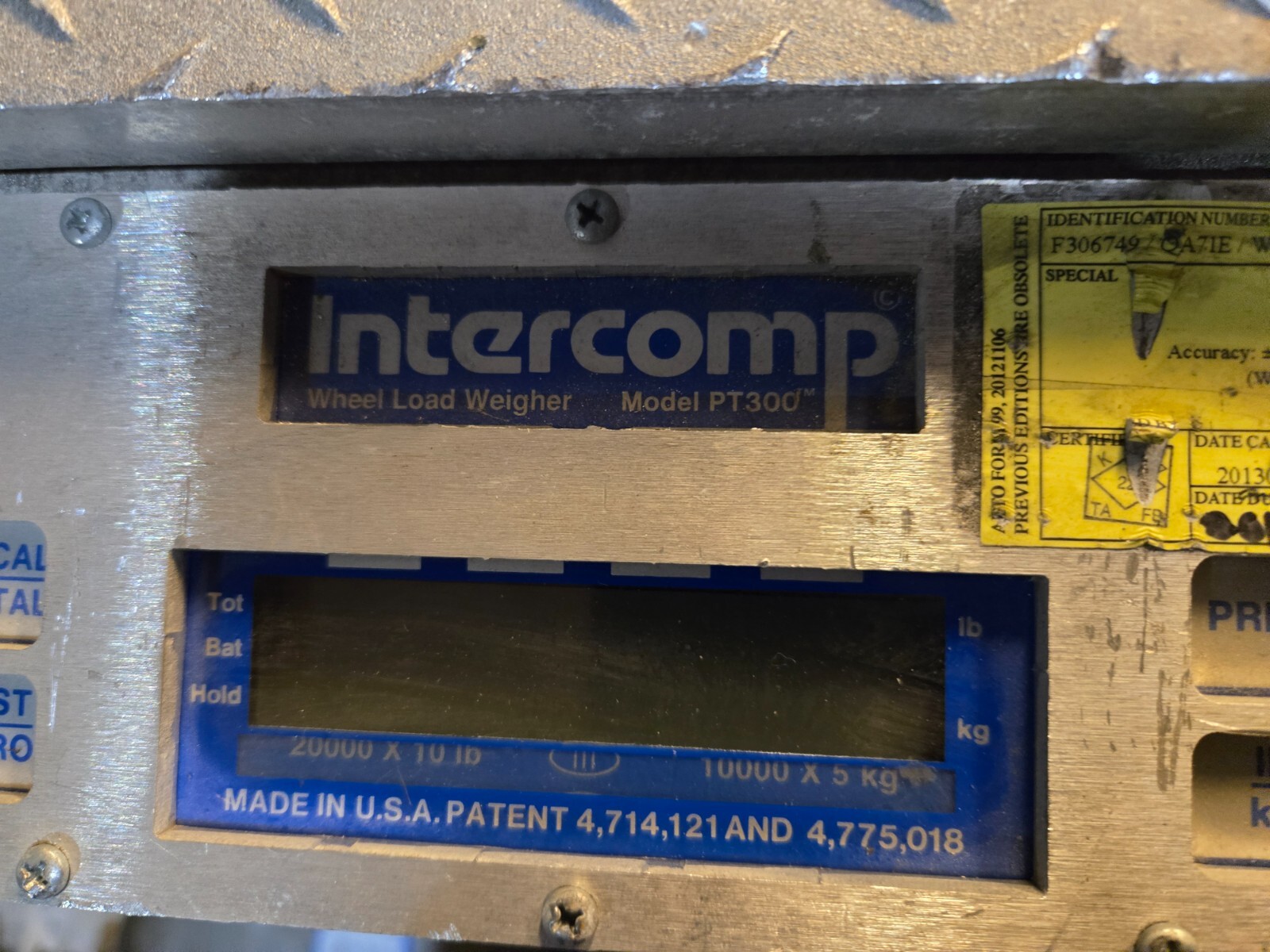 Intercomp PT300 wheel load scale 20,000 lb. portable complete Truck
