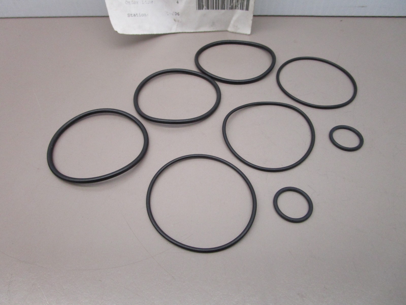 OEM EZ-GO 24627-G1 Seal Kit 8pc DANA Rear Differential Axle for TXT Golf Cart