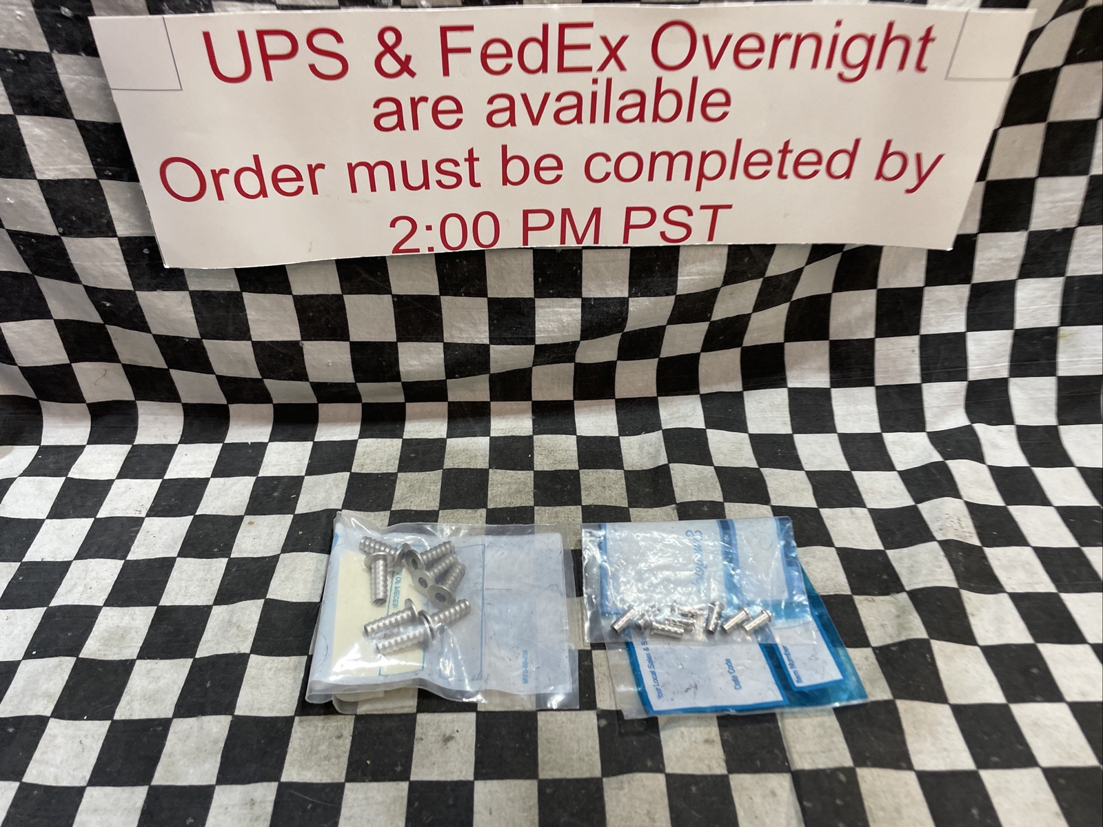 SWAGELOK SS-405-3 & SS-815-4, Tubing Insert, LOT OF 16, SHIPSAMEDAY#J29