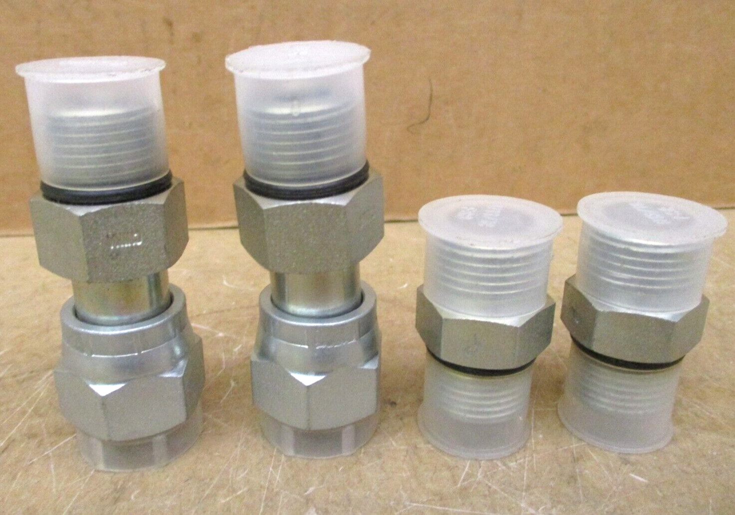 SMA-8 Tube Adapter Fittings Lot of 4 Pieces 48343NADC