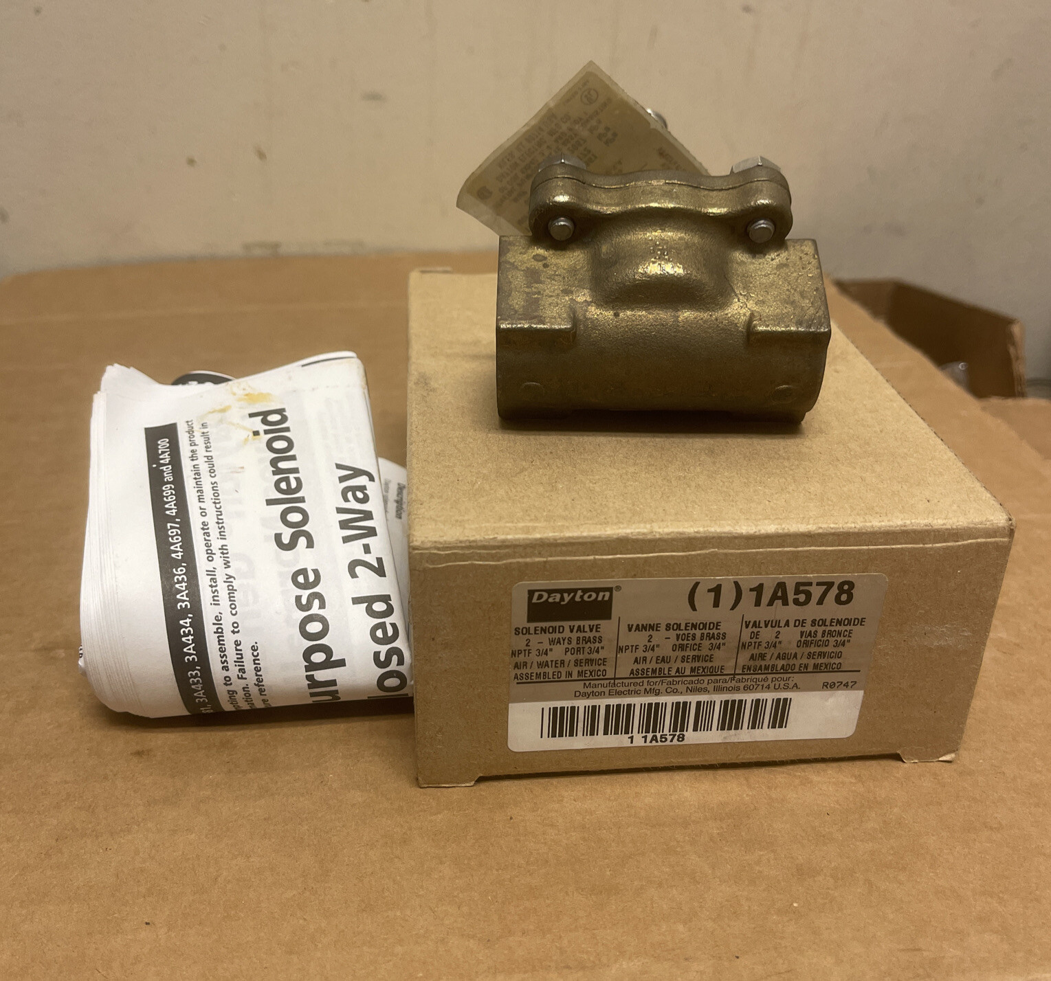 DAYTON 1A578, Solenoid Valve, 2 ways Brass, 3/4″ ports