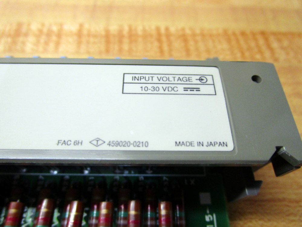 Allen Bradley 1746-IV16 Input Module 1746-1V16 W/O Door/ Series C