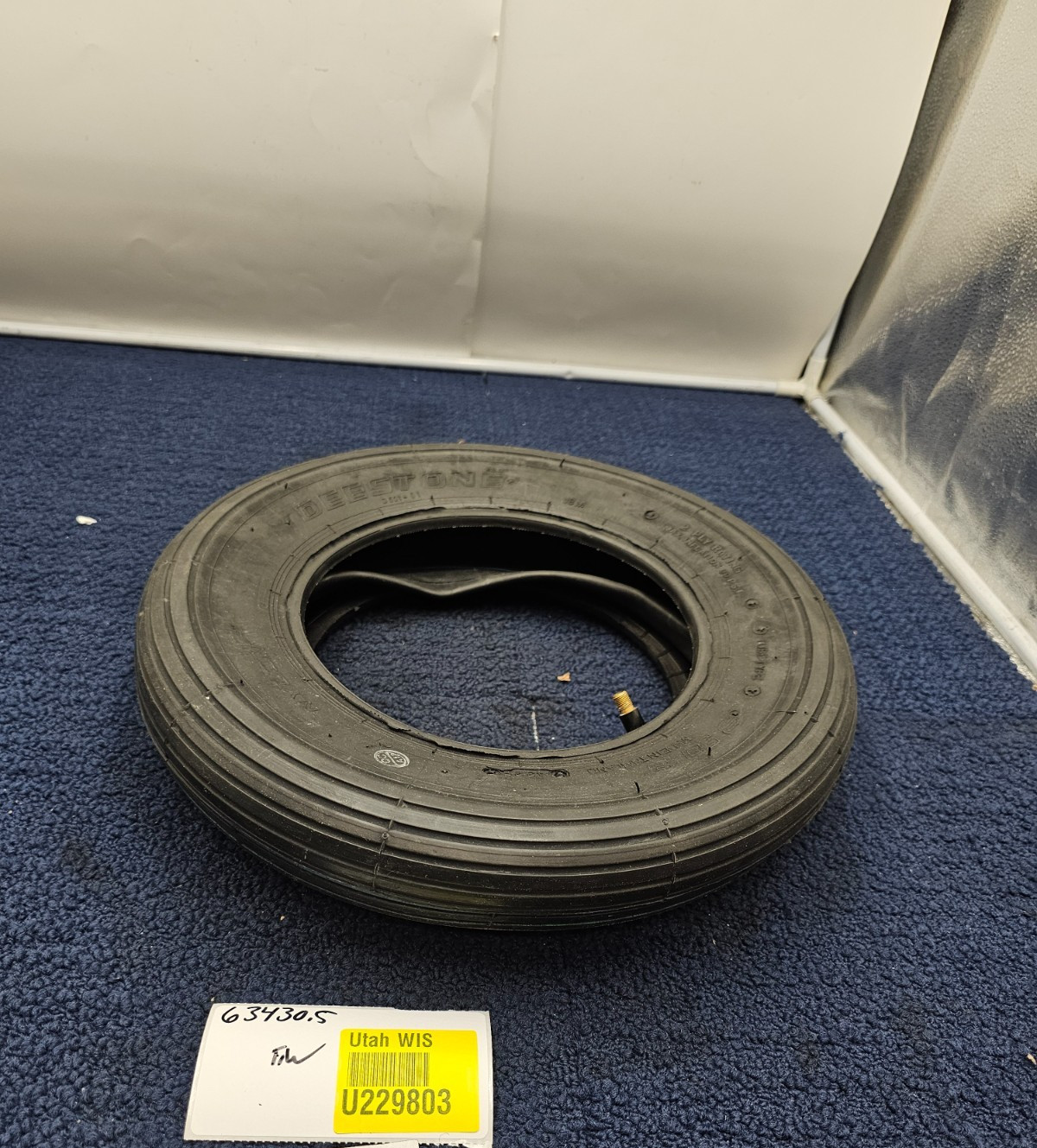 Deestone D601 3.5-8 Load 2 Ply Industrial Tire Black Tube Type 30PSI Max D601-01