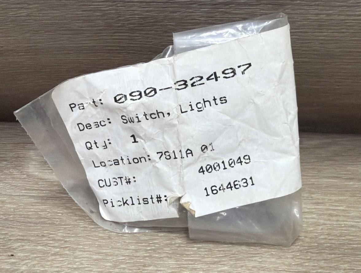Gehl Mustang Swithc Lights 090-32497