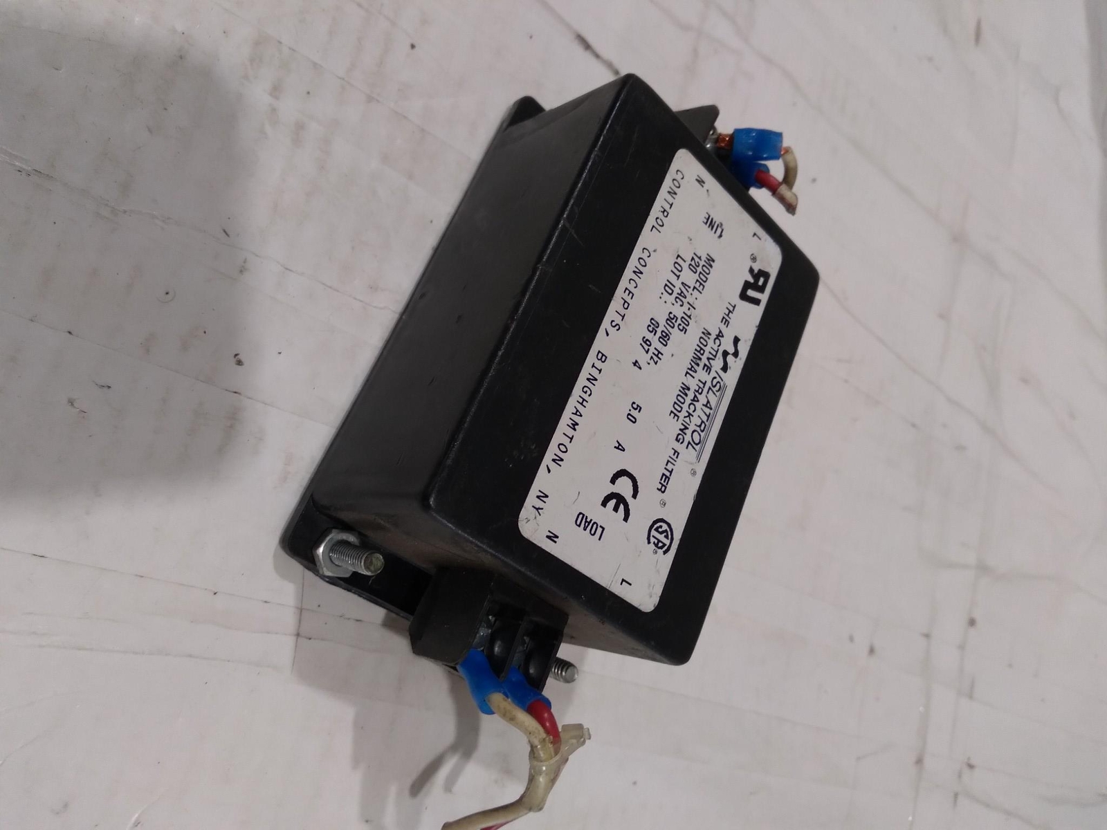 ISLATROL THE ACTIVE TRACKING FILTER I-105 120VAC 50/60HZ 5.0A