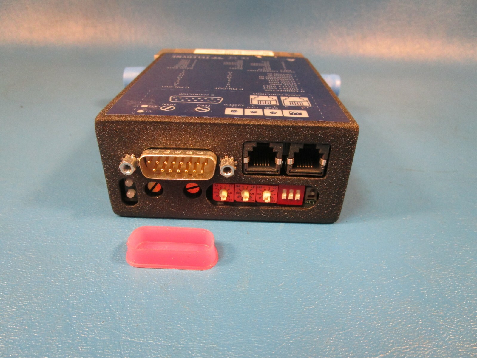 Teledyne Hastings HFC-D-302 Flow Controller, Range: 6, Gas: SCCM/SO2, 20 PSIG Up