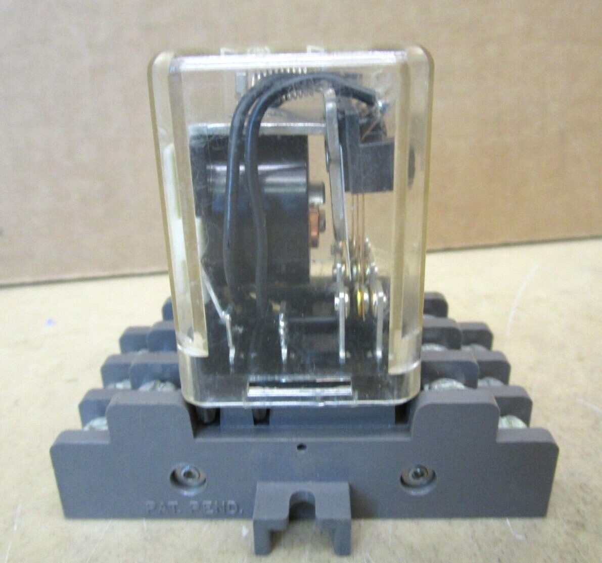 Potter & Brumfield KUP-14A15-120 Relay w/ Rundel Base SL711 47206LR