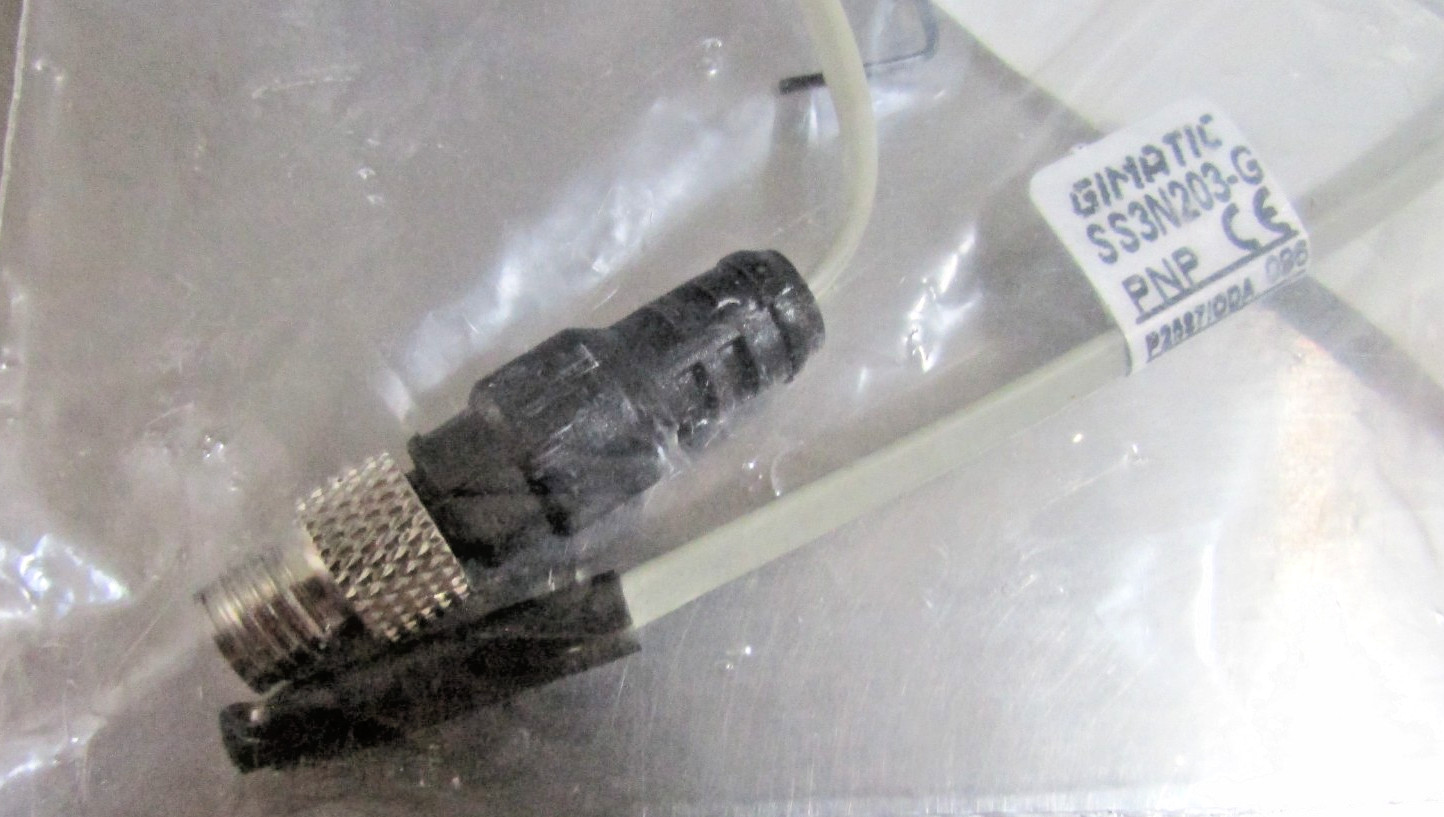 Gimatic SS3N203-G Proximity Switch