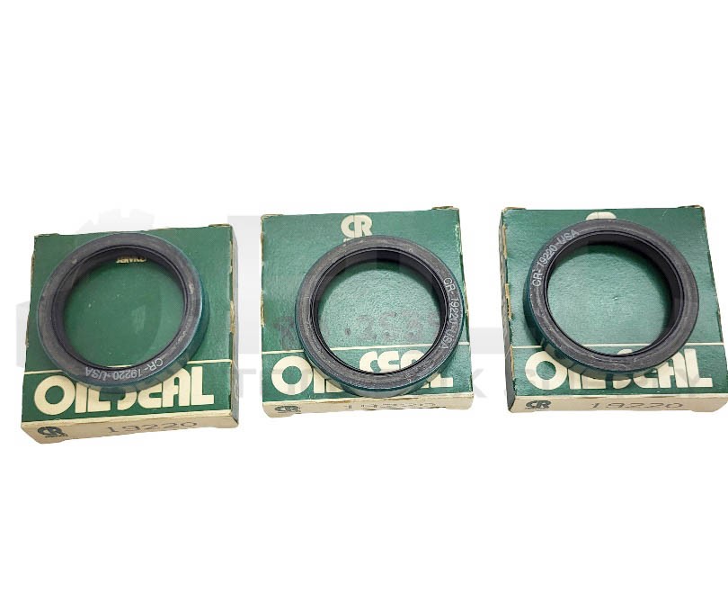 NEW LOT OF 3 CR 19220 OIL SEAL