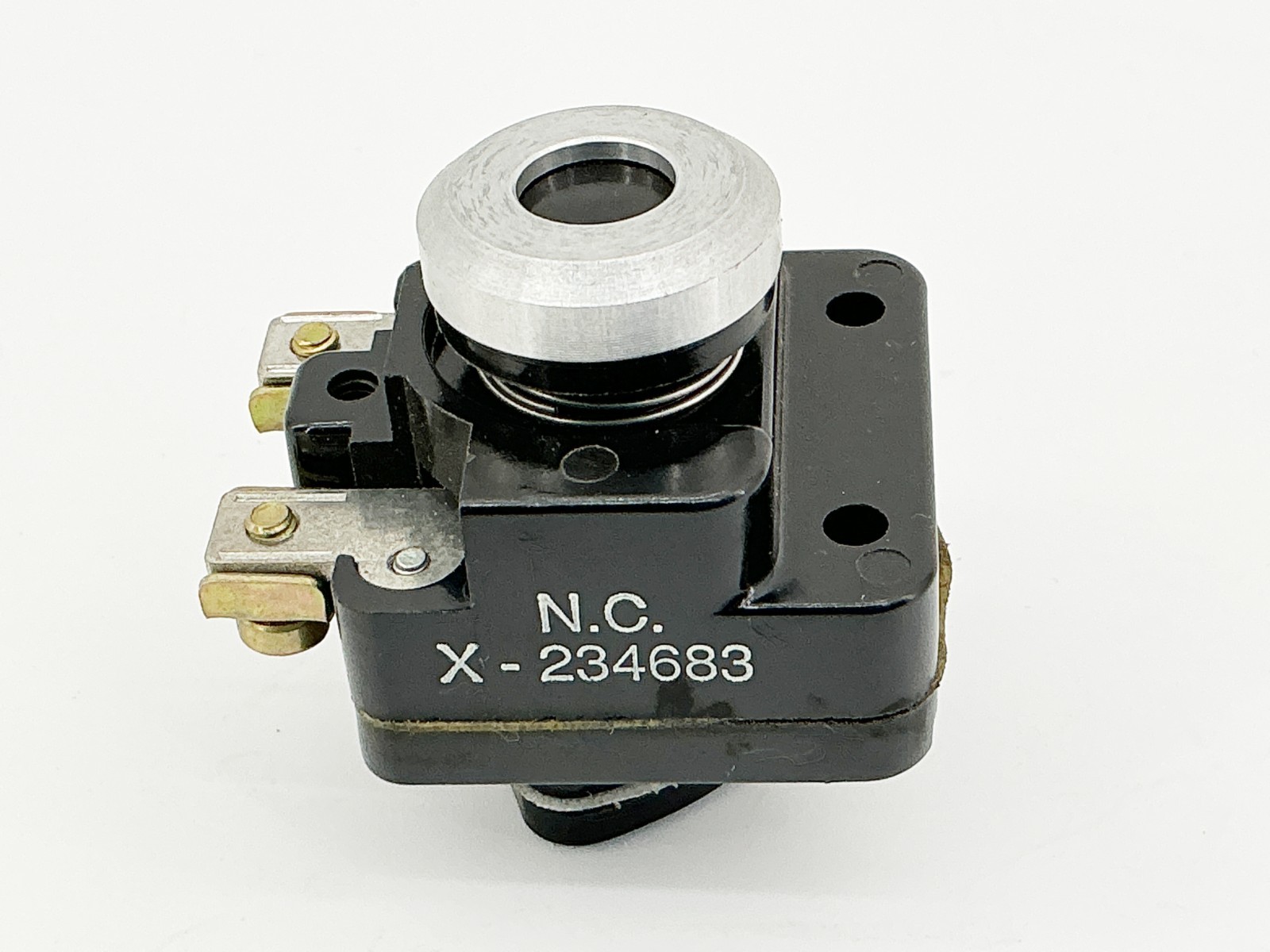 New Allen Bradley X-234683 Limit Switch for Pneumatic Relay – No Box